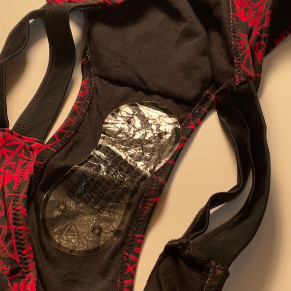 B1 Hot Topic Supernatural Medium Swim Bikini Bottoms Red Black - Picture 6 of 6